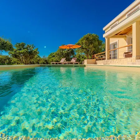 Villa Volak *